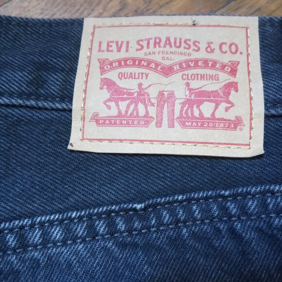 Women's Black Denim Jeans - Picture 13 of 13